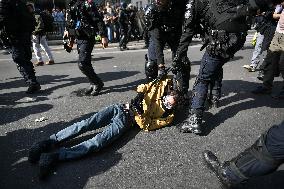 Clashes on May Day Rally in Paris FA