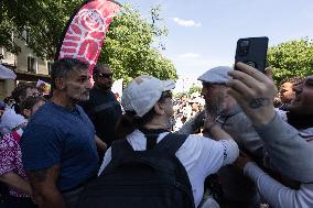 Socialist Party exfiltrated from Labour Day Rally - Paris RL