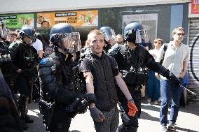 Socialist Party exfiltrated from Labour Day Rally - Paris RL