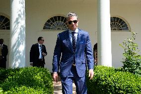 Donald Trump in a National Day of Prayer - Washington