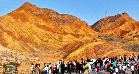 Danxia Landform Tour in Zhangye