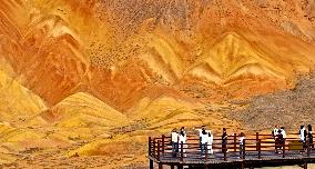 Danxia Landform Tour in Zhangye