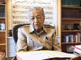 Ex-Malaysian Prime Minister Mahathir