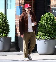 Jake Gyllenhaal Out And About - NYC