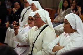 Cardinal Tagle Celebrates Mass in Centocelle - Rome