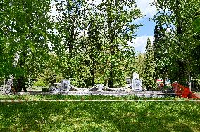 Exhumation of Soviet burials at Hill of Glory in Lviv