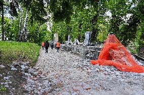Exhumation of Soviet burials at Hill of Glory in Lviv