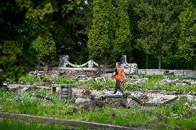 Exhumation of Soviet burials at Hill of Glory in Lviv