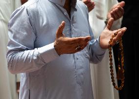 Shia Muslims Visit The Holy Shrine Of Imam Hussein - Iraq