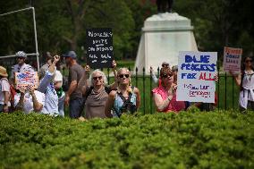 Free Abrego Rally At White House - Washington