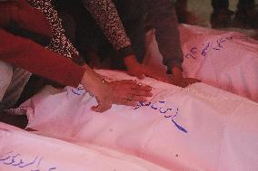 Palestinians Mourn After Deadly Israeli Attacks - Gaza