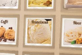 Special Franciscus Ice Cream Flavor - Italy