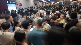 The Grand Tang Mall Scenic Area Tour in Xi'an
