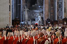 Cardinals Attend the Seventh Novemdiale Mass - Vatican