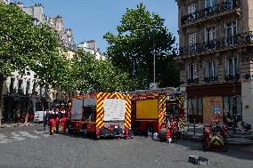 Three Injured in Serious Fire - Paris