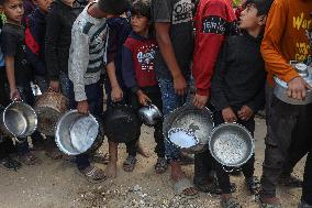 UN Says Israeli Blockade Worsens Humanitarian Situation in Gaza