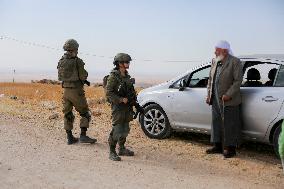 Settlers Occupy Palestinian Land Near Hebron - Palestine