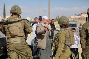 Settlers Occupy Palestinian Land Near Hebron - Palestine
