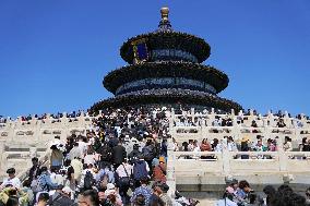 Tour in Beijing During May Day Holiday