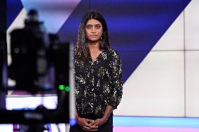 Prisca Thevenot On Dimanche En Politique - Paris