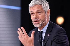 Laurent Wauquiez On Dimanche En Politique - Paris