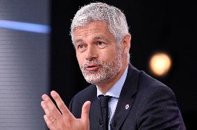 Laurent Wauquiez On Dimanche En Politique - Paris