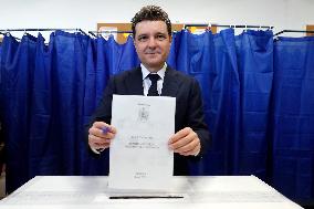 Romanian Presidential Election Rerun Voting - Bucharest