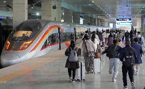 May Day Holiday Transport Passengers