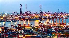 Qingdao Port Container Export
