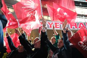 Turkish Opposition Leader Is Attacked In Istanbul - Turkey