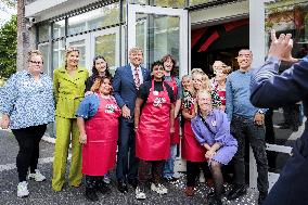 Royal Couple at Freedom Meal - The Hague