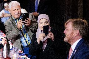 Royal Couple at Freedom Meal - The Hague