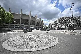 Stadiums of The 2 Parisians Soccer Clubs in Ligue 1 Are Side by Side - Paris