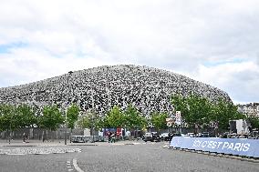 Stadiums of The 2 Parisians Soccer Clubs in Ligue 1 Are Side by Side - Paris