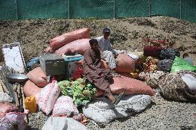 250 000 Refugees Return To Kabul From Pakistan and Iran - Afghanistan