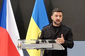 Briefing of Volodymyr Zelenskyy and Petr Fiala in Prague