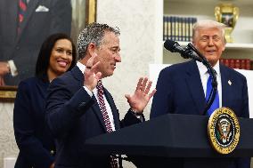 President Trump announces DC will host the 2027 NFL draft