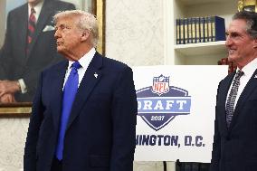 President Trump announces DC will host the 2027 NFL draft