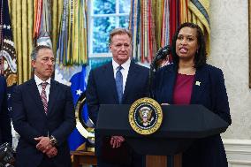 President Trump announces DC will host the 2027 NFL draft