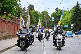 Bikers mark 11 years of Azov Brigade in Lviv