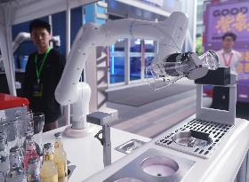 AI Cocktail-making Robot