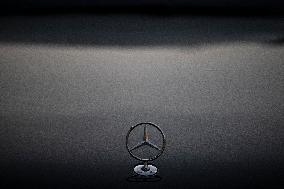 Illustration - The Mercedes Maybach