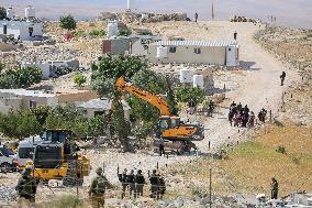 Israel Demolishes Palestinian Homes - West Bank