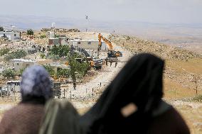 Israel Demolishes Palestinian Homes - West Bank
