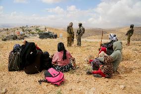 Israel Demolishes Palestinian Homes - West Bank