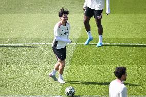 PSG Training before facing Arsenal - FA
