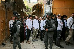 Israeli Forces Escort Settlers - Hebron