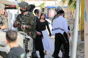 Israeli Forces Escort Settlers - Hebron