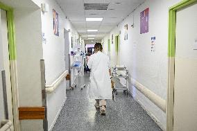 Emergency Department At Saint-Antoine Hospital - Paris