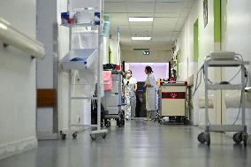Emergency Department At Saint-Antoine Hospital - Paris